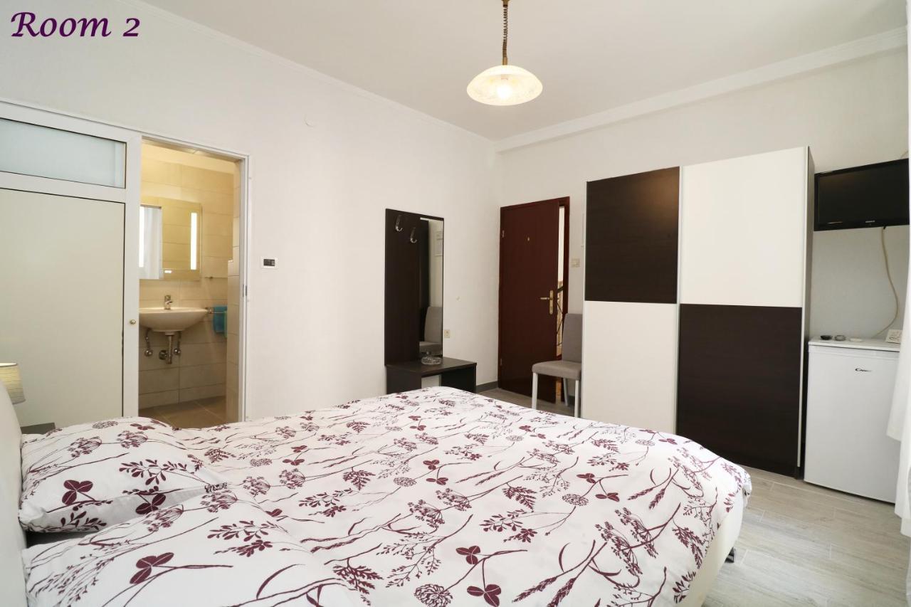 פורץ Old Town Rooms And Apartment מראה חיצוני תמונה